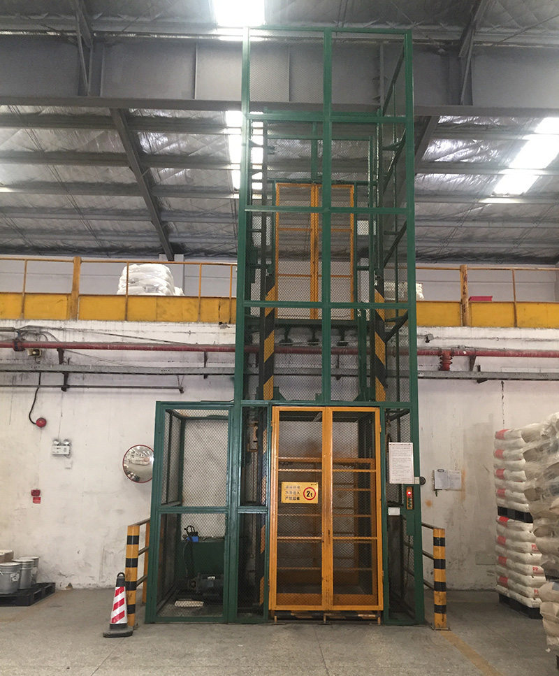 導(dǎo)軌式升降貨梯